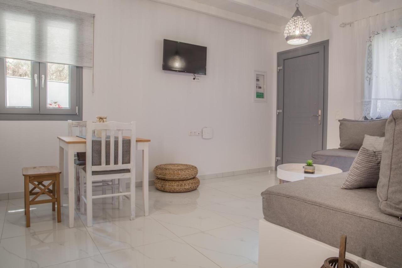 Small Paradise Andros Town Exterior foto