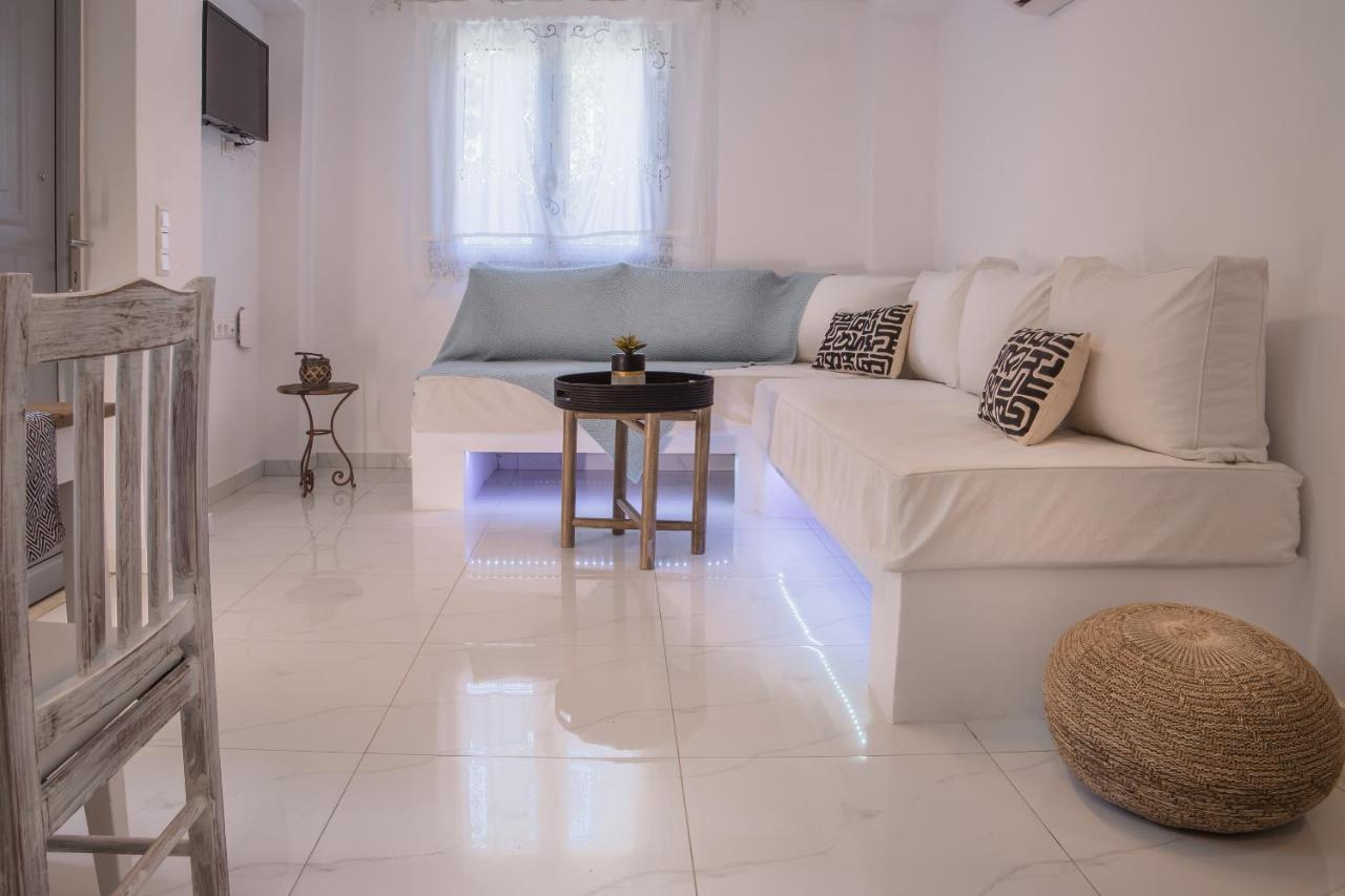 Small Paradise Andros Town Exterior foto